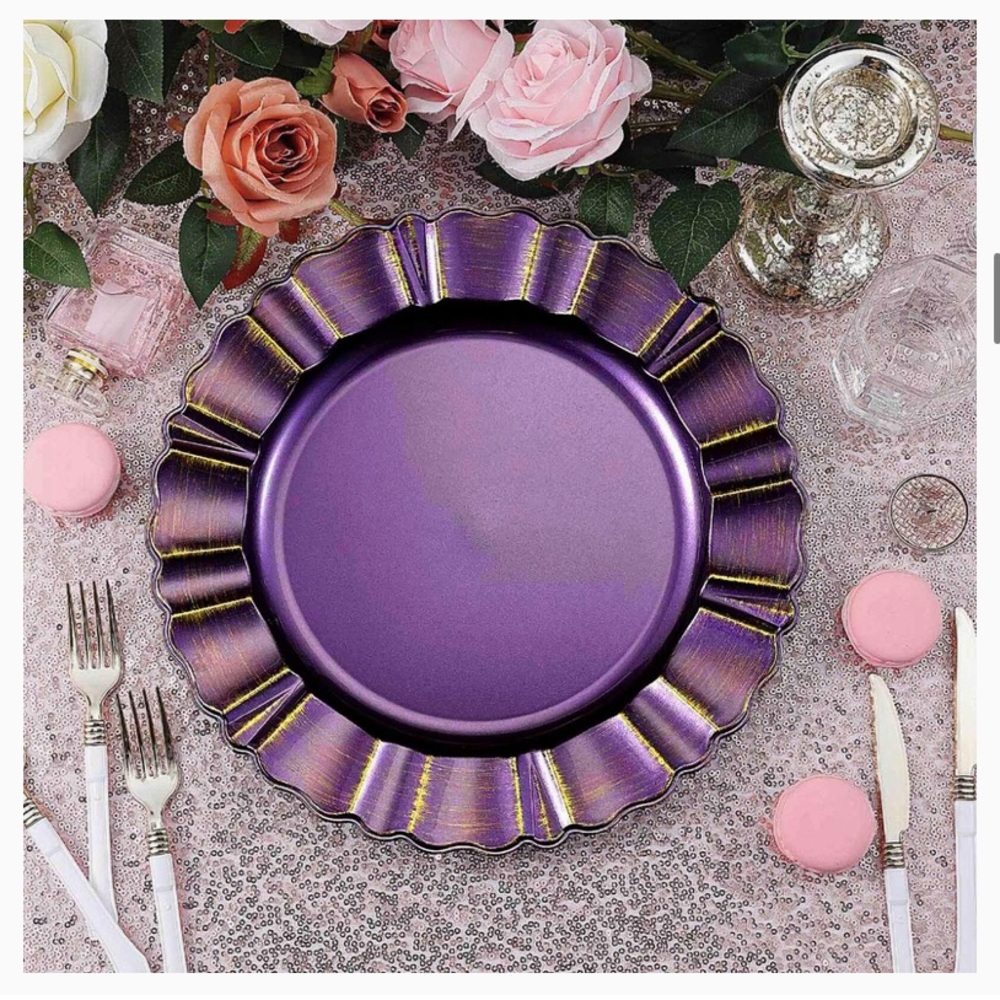 8 Purple Plastic Charger Plates With Waved Scalloped Rim for Wedding (NEW)
